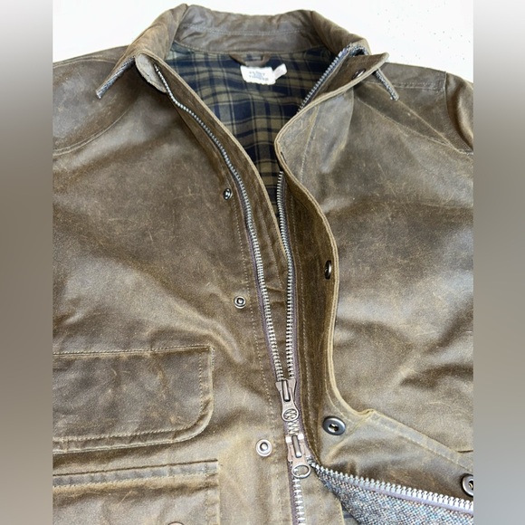 Flint and Tinder Flannel-Lined Waxed Hudson Jacket in Forest - Medium - Picture 3 of 8